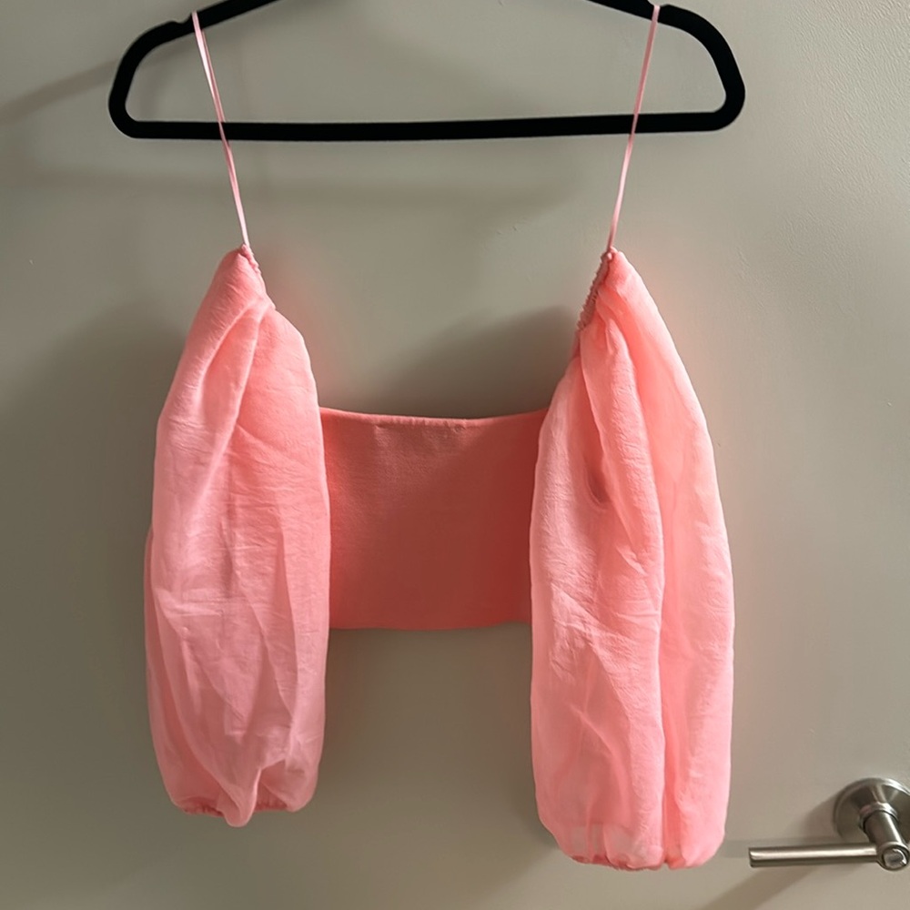 Zara salmon cropped top with puffy sleves